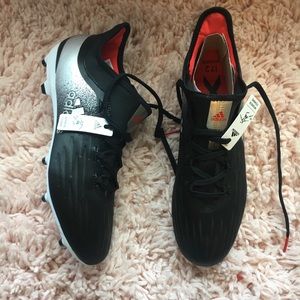 Women’s Soccer Cleats